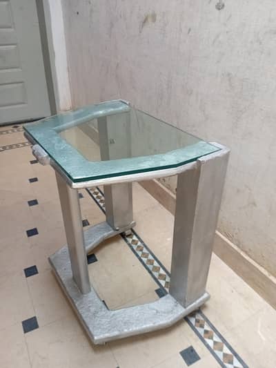 Heavy Duty Iron Table /Trolly Glass Top | Like New