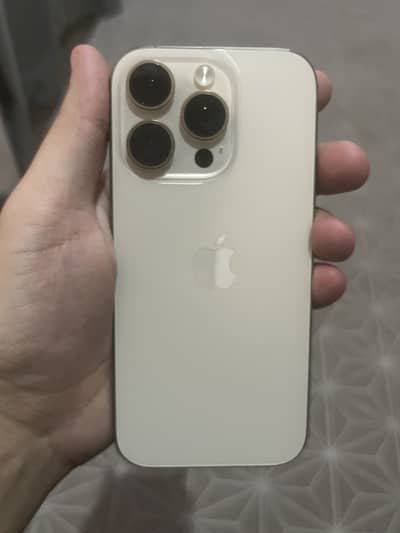 Apple iPhone 16 Pro JV