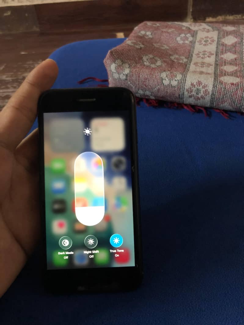 iphone SE 2nd generation 1
