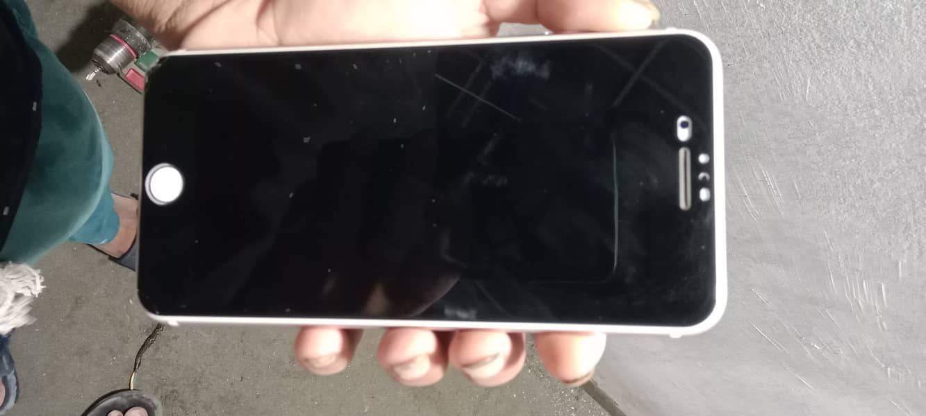 Apple iPhone 7 Plus 4
