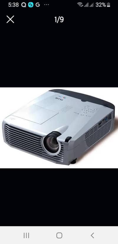 HD Projector For Sale, great for house cinema