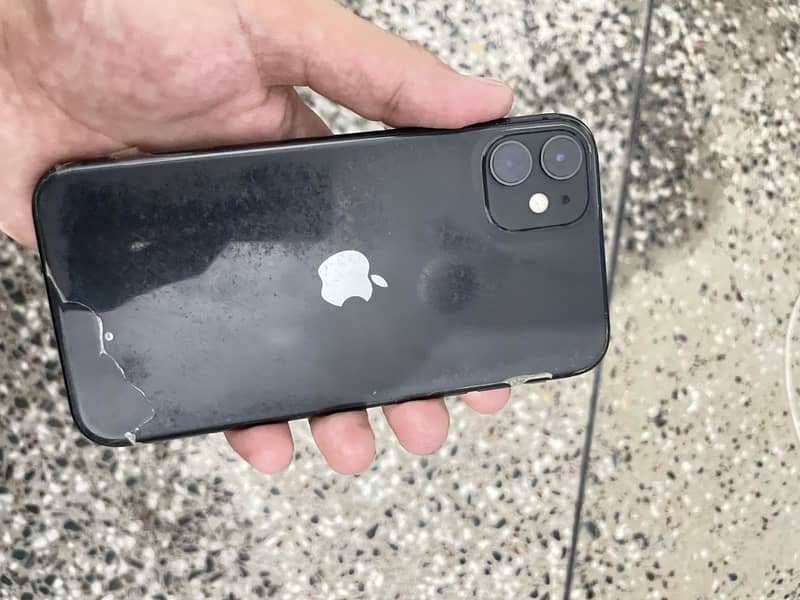 Apple iPhone 11 0