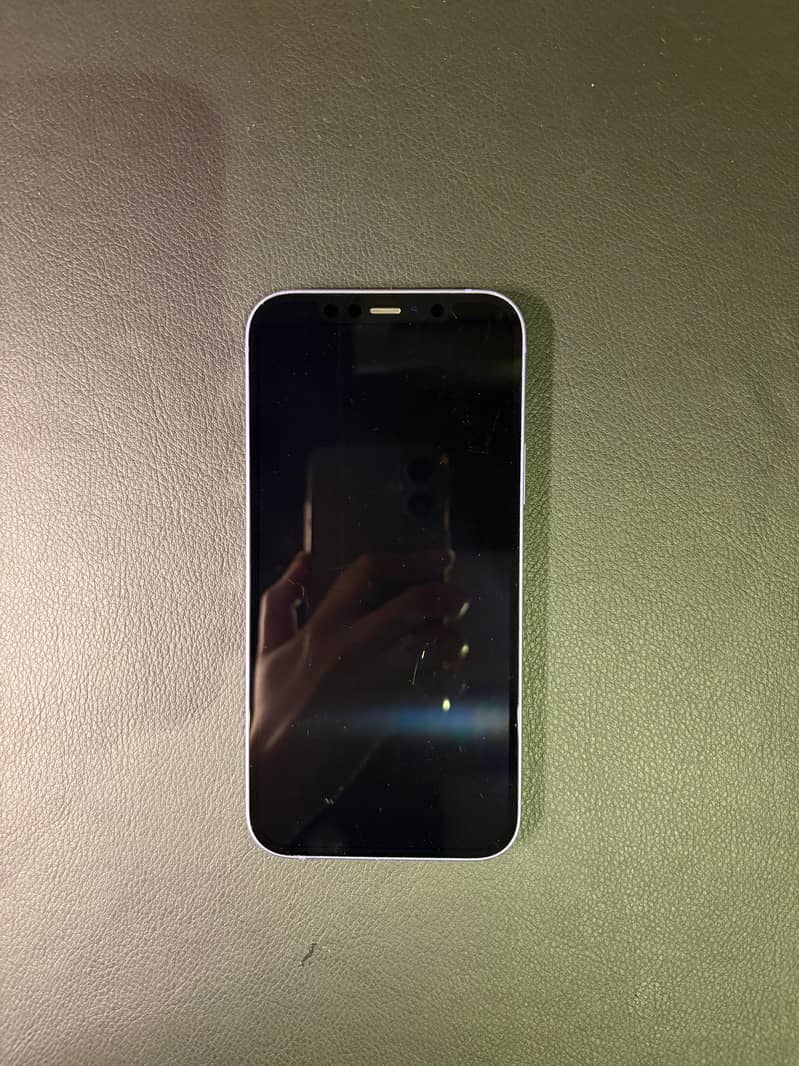 Apple iPhone 12 2