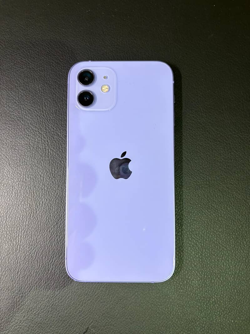 Apple iPhone 12 3