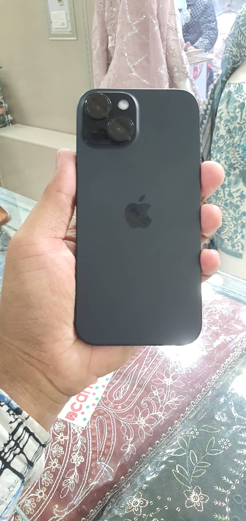 Apple iPhone 15 2