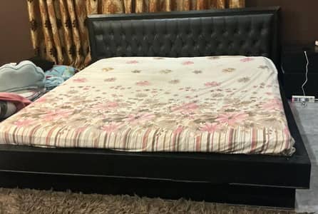 Used double bed solid with old mattress only in 27k urgent for sale