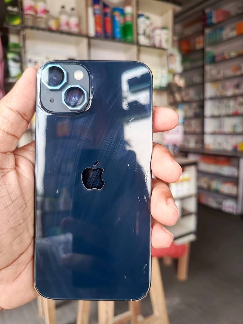 Apple iPhone 13 3