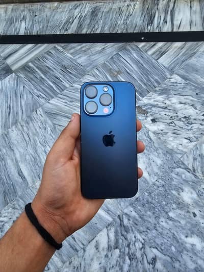 Apple iPhone 15 Pro