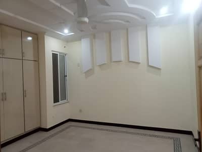 House for rent 7 Marla 1st floor in ghauri town phase 4b Islamabad
