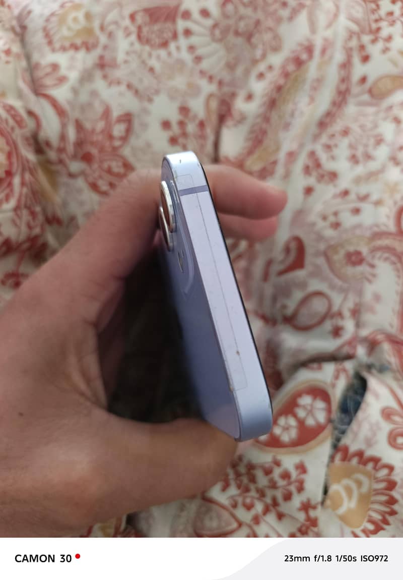 Apple iPhone 12 3