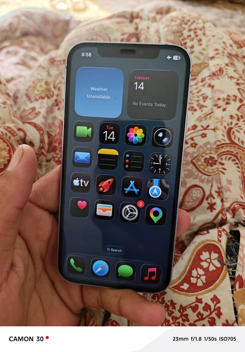 Apple iPhone 12 5