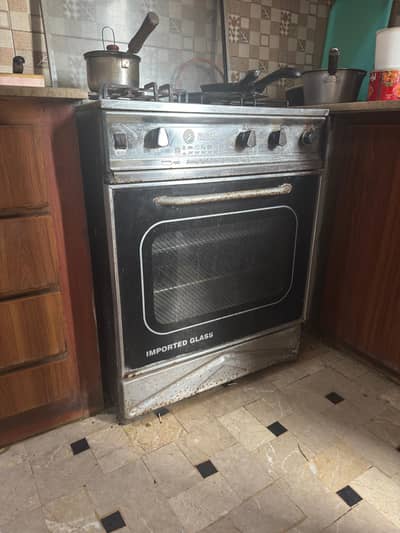 Novel Oven Used