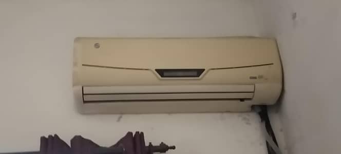 PEL AC for sale urgent sale price negoiable