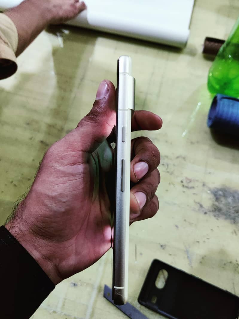 Google Pixel 7 3