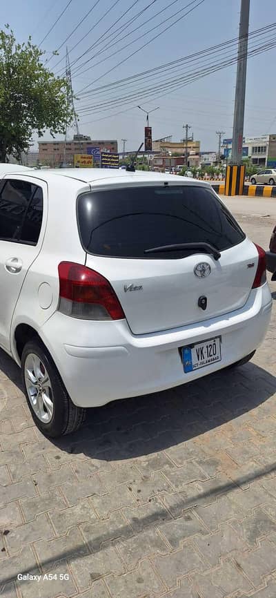 Toyota Vitz 2008