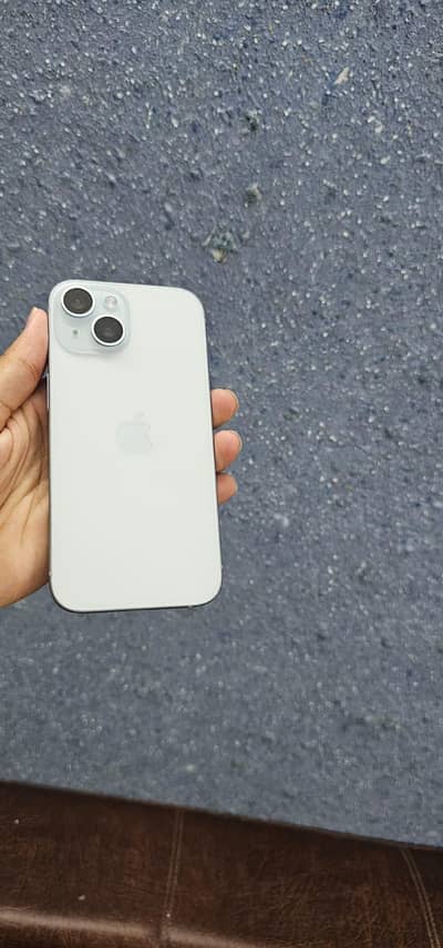 Apple iPhone 15