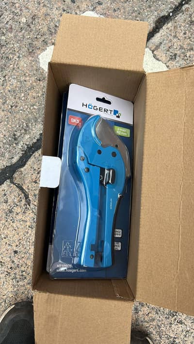 HOGERT PVC Pipe Tube Cutter 42mm | Professional Pipe Cutter