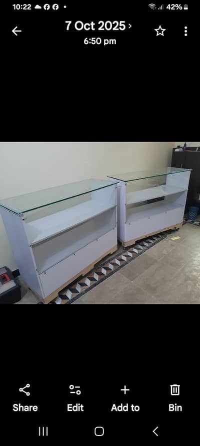 shop rack and show case