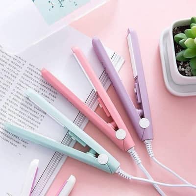 Mini Hair Straightener – Portable & Travel Friendly