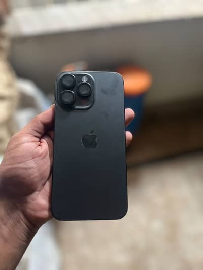 iPhone 15 Pro Max (512 GB)