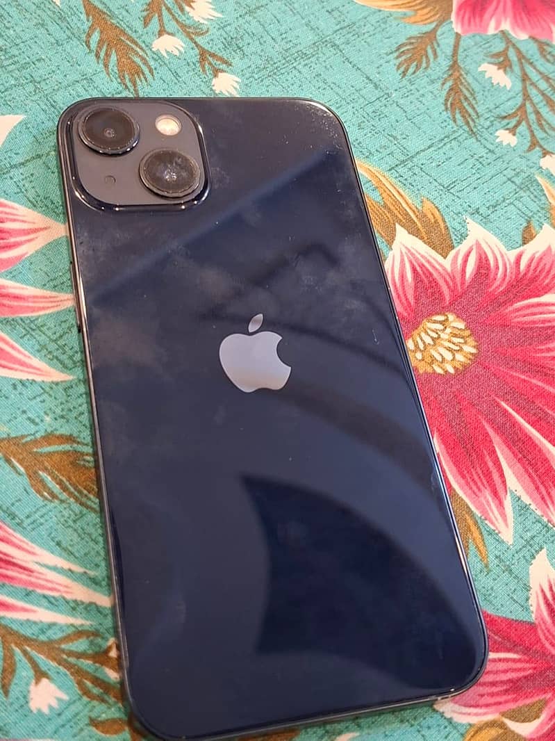 Apple iPhone 13 0
