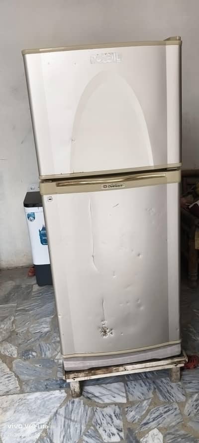 Dowlence refrigerator