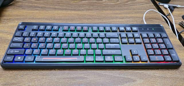 RGB Gaming Keyboard - Mint Condition 10/10 (Full Rainbow Backlit)