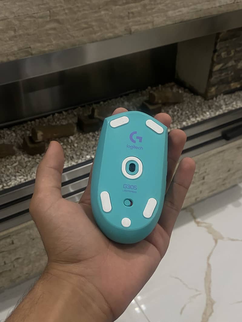 Logitech g305 1