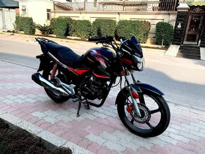 Honda CB 150 F