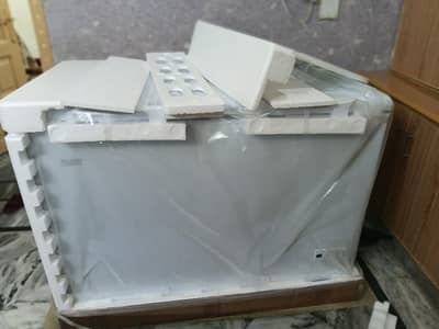 Haier DeepFreezer Invertor HDF385