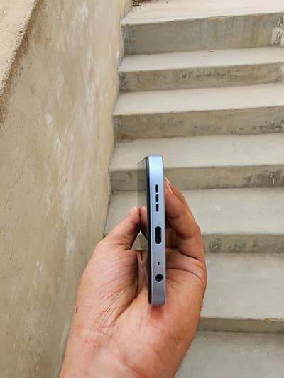 Tecno Spark 50 6/128 urgent sale with charger without box