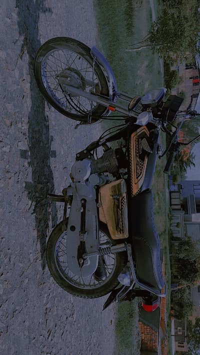 Honda CG 125 Gold Edition 2025| Like New Condition | Urgant Sale