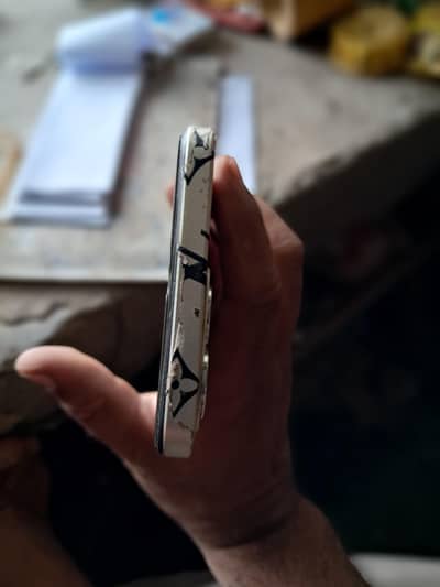 Realme C53