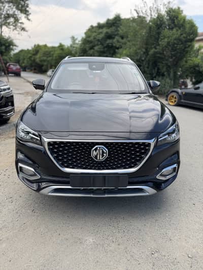 MG HS 2023