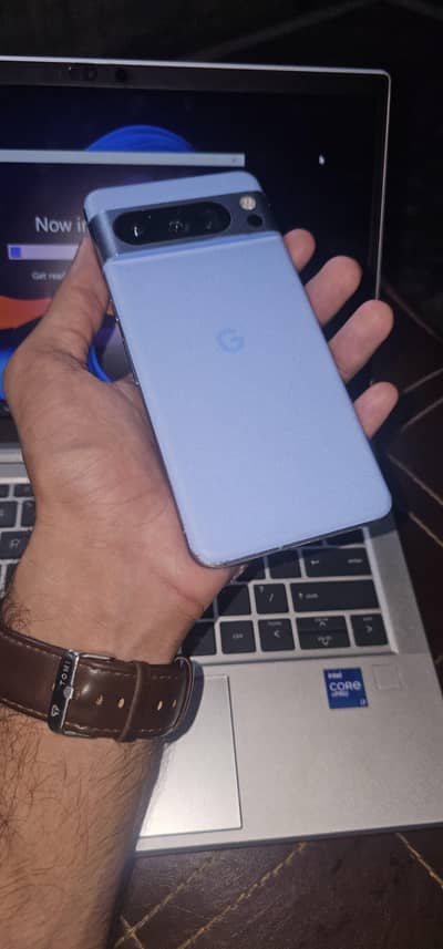 Google Pixel 8 Pro