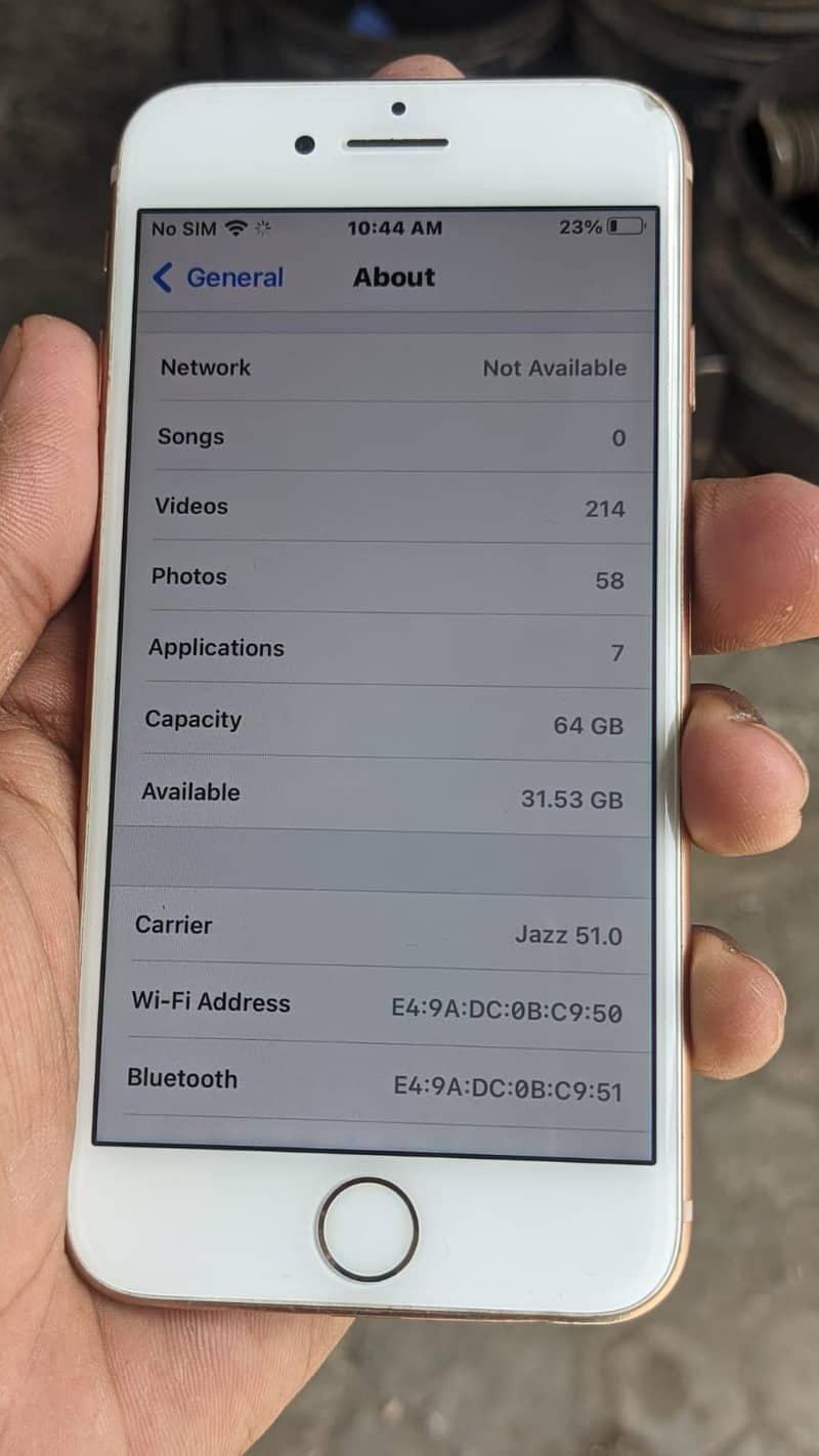 Apple iPhone 8 4