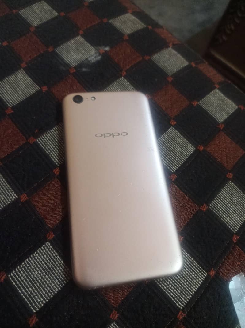 OPPO A37 1