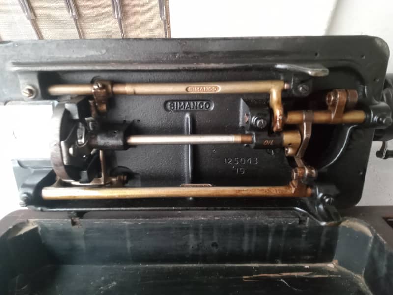 Singer Simanco sewing Machine 2
