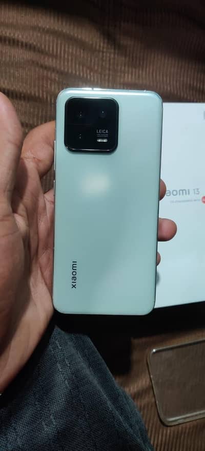 Xiaomi  13 12/256 exchange possible with iPhone and google and one pls