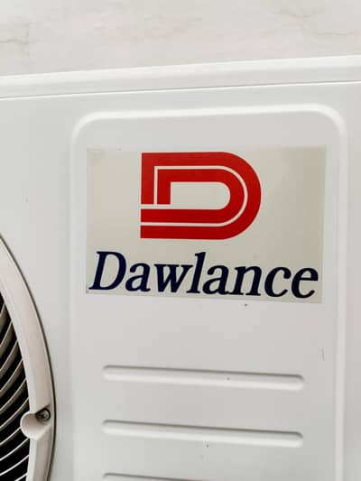 03095449689 Brand New Dowlance inverter ac 1 ton only 1 moth used