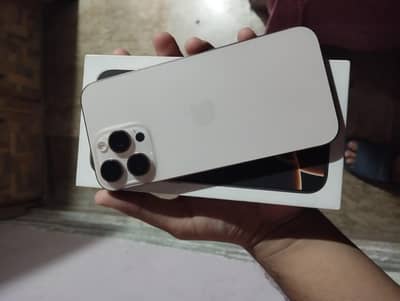 Apple iPhone 16 Pro Max dessert titanium with box and original cable