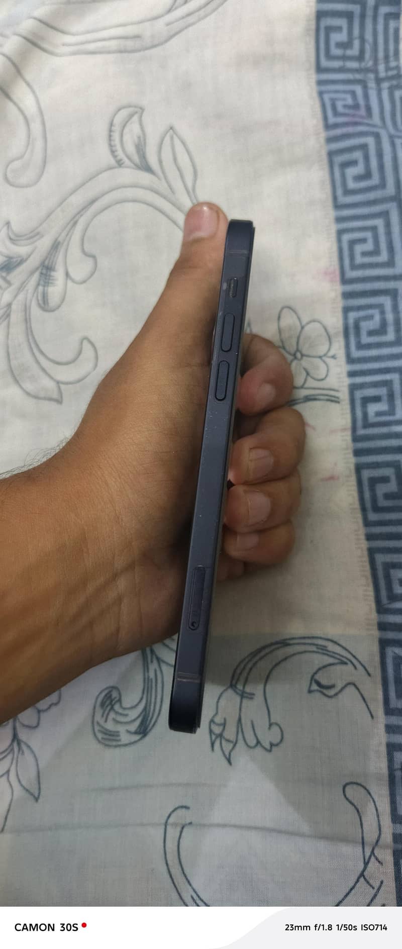 Apple iPhone 12 2