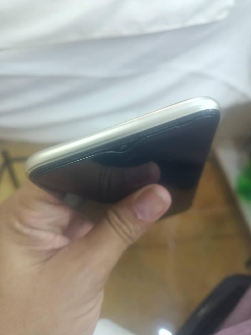 OPPO A7 1