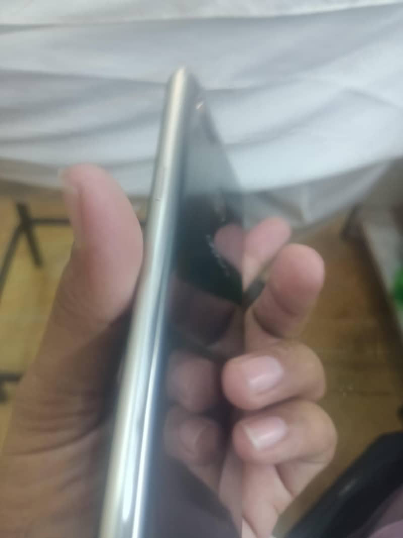 OPPO A7 7
