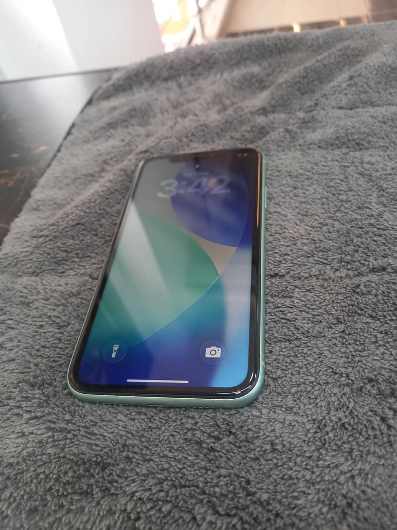 Apple iPhone 11 2