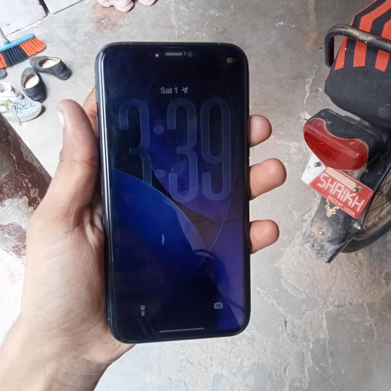 iPhone 11 pro 3