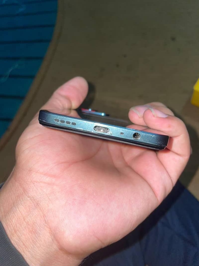 Realme C71 7