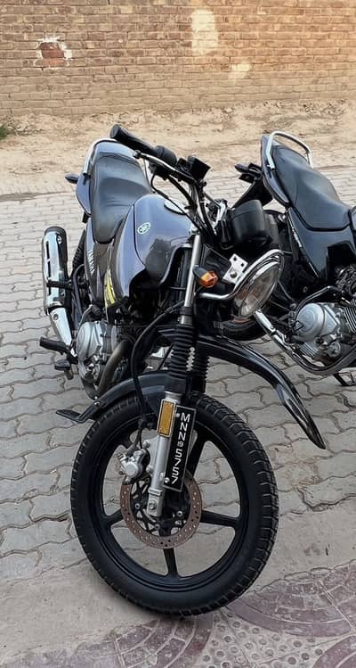 Yamaha YBR 125G 2019 Grey Colour Multan Reg
