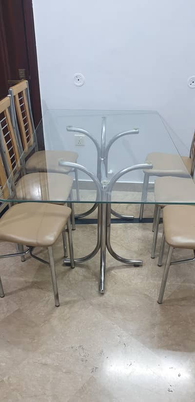 Dinning Table with 6 Chairs