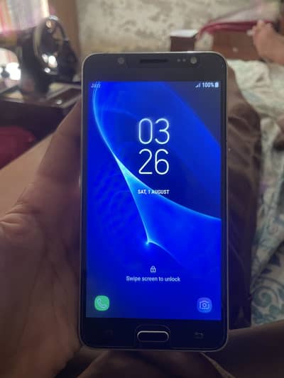 Samsung Mobile J5 Pro